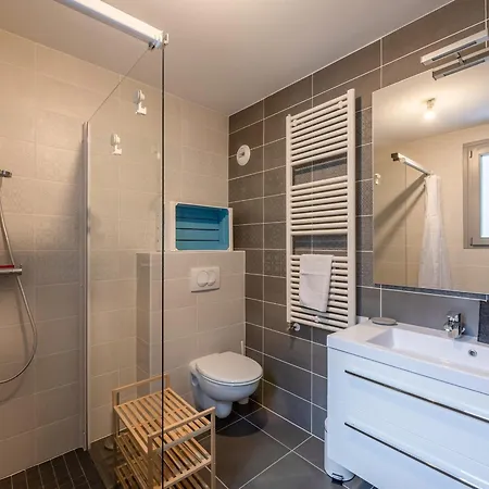 Apartment Spacieux Avec Wifi Au Centre De - Fr-1-343-255 Chamonix